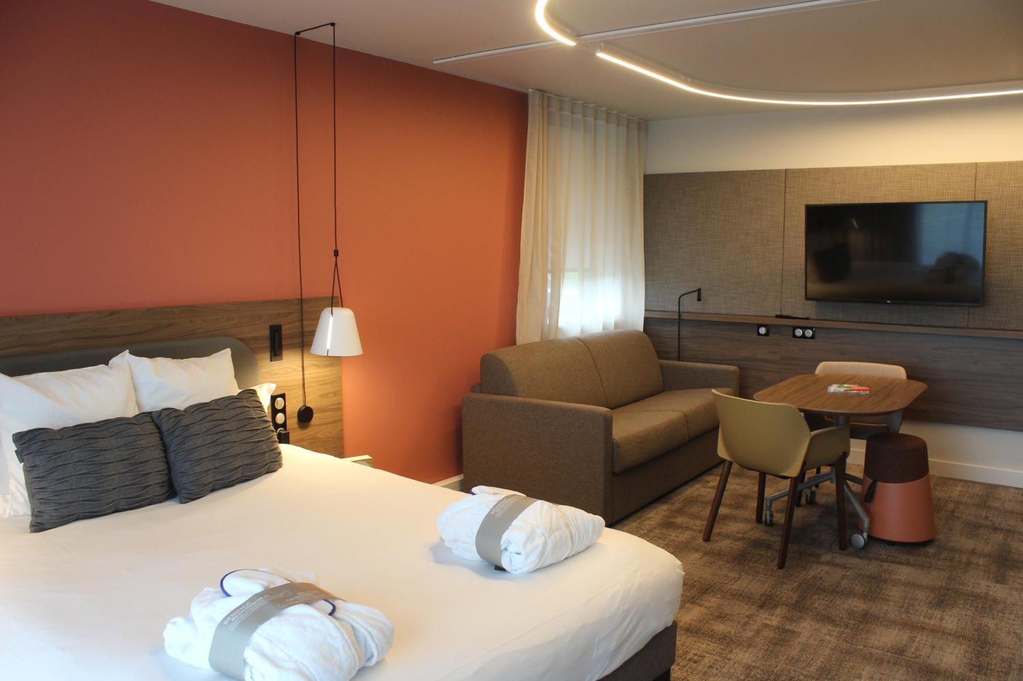 Novotel Suites Rouen Normandie Exteriör bild