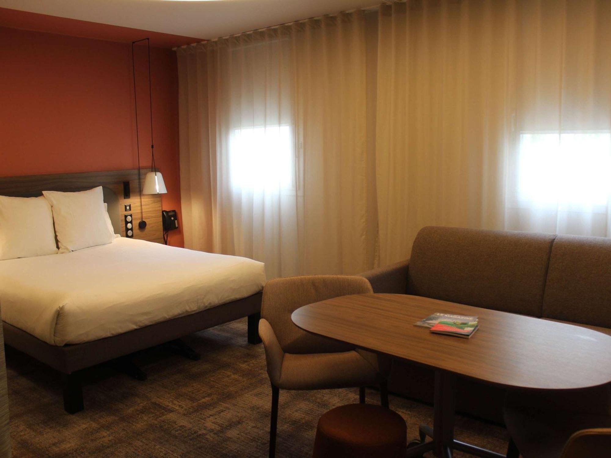 Novotel Suites Rouen Normandie Exteriör bild