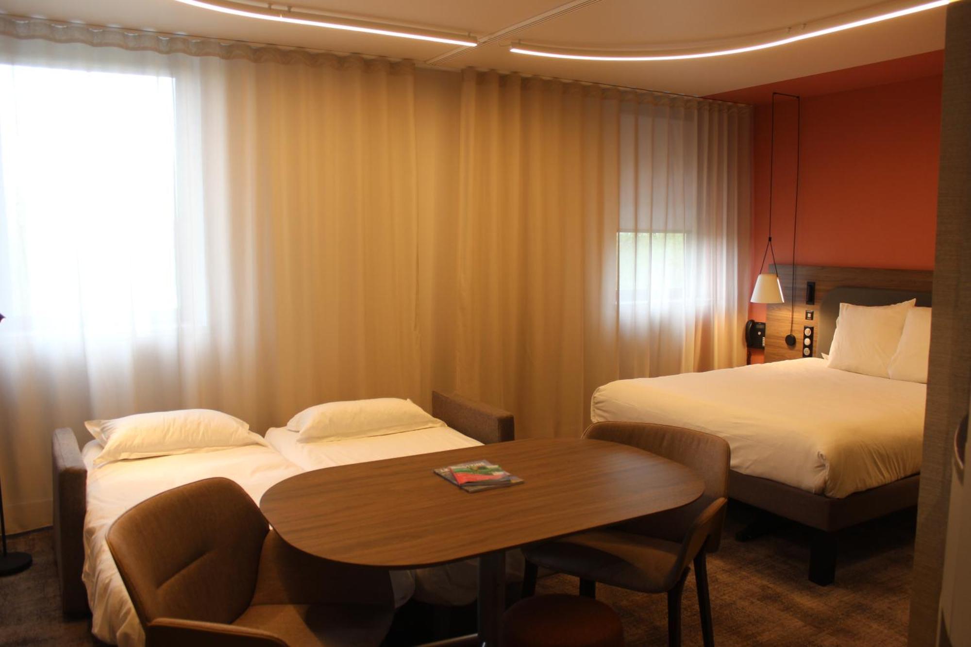 Novotel Suites Rouen Normandie Exteriör bild